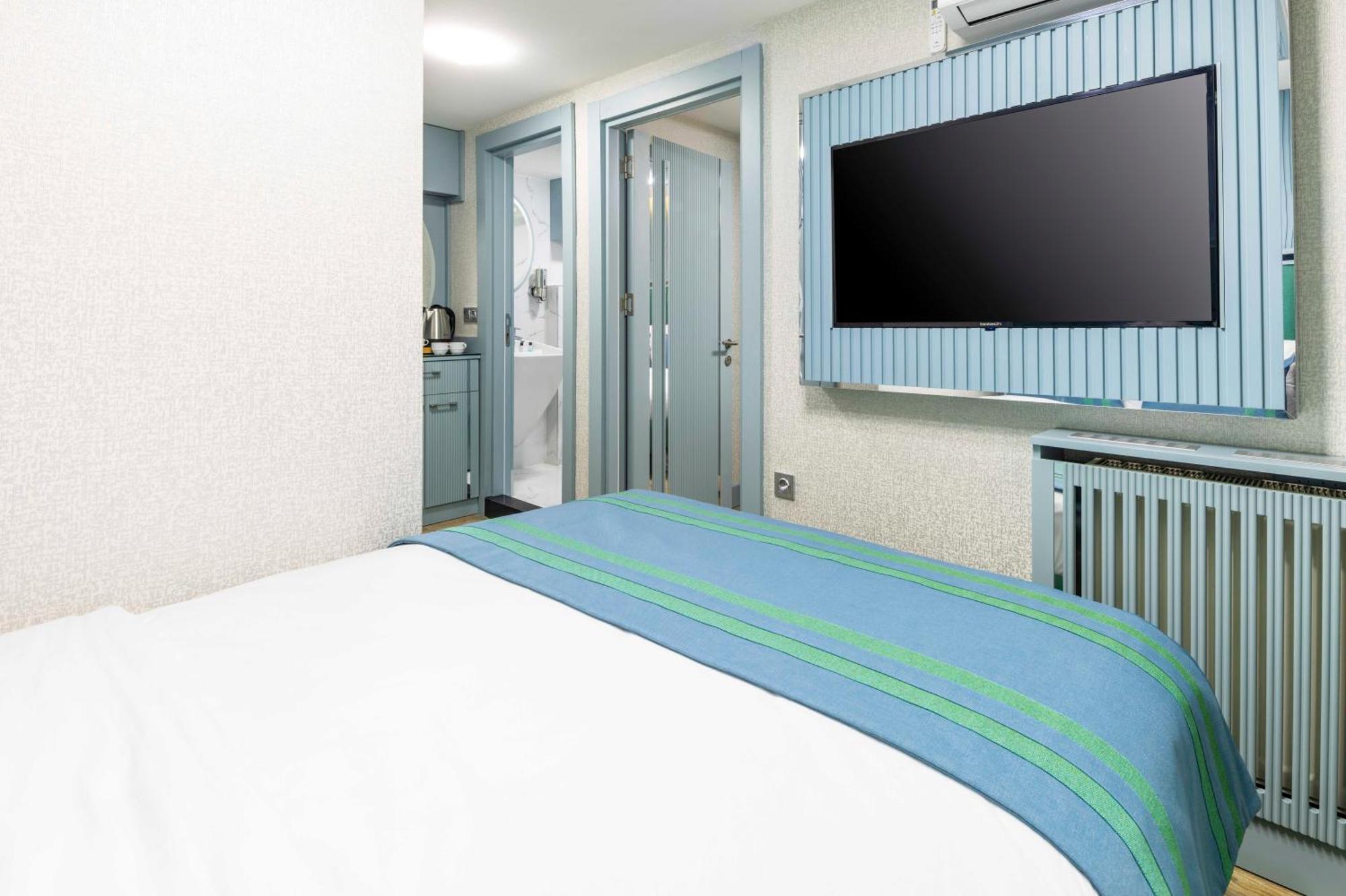 Santa Rio Gold Taxim Hotel อิสตันบูล ภายนอก รูปภาพ