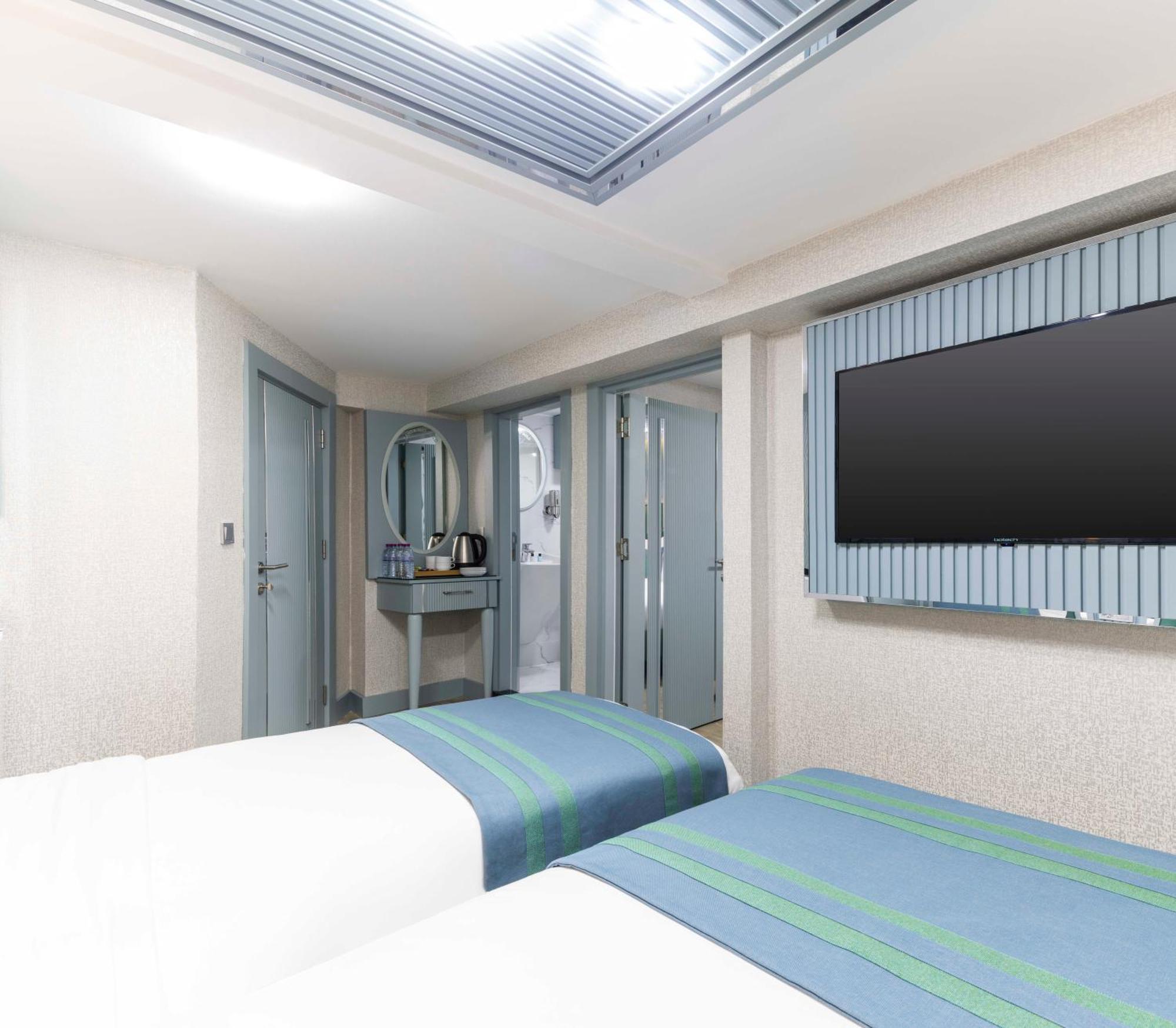 Santa Rio Gold Taxim Hotel อิสตันบูล ภายนอก รูปภาพ