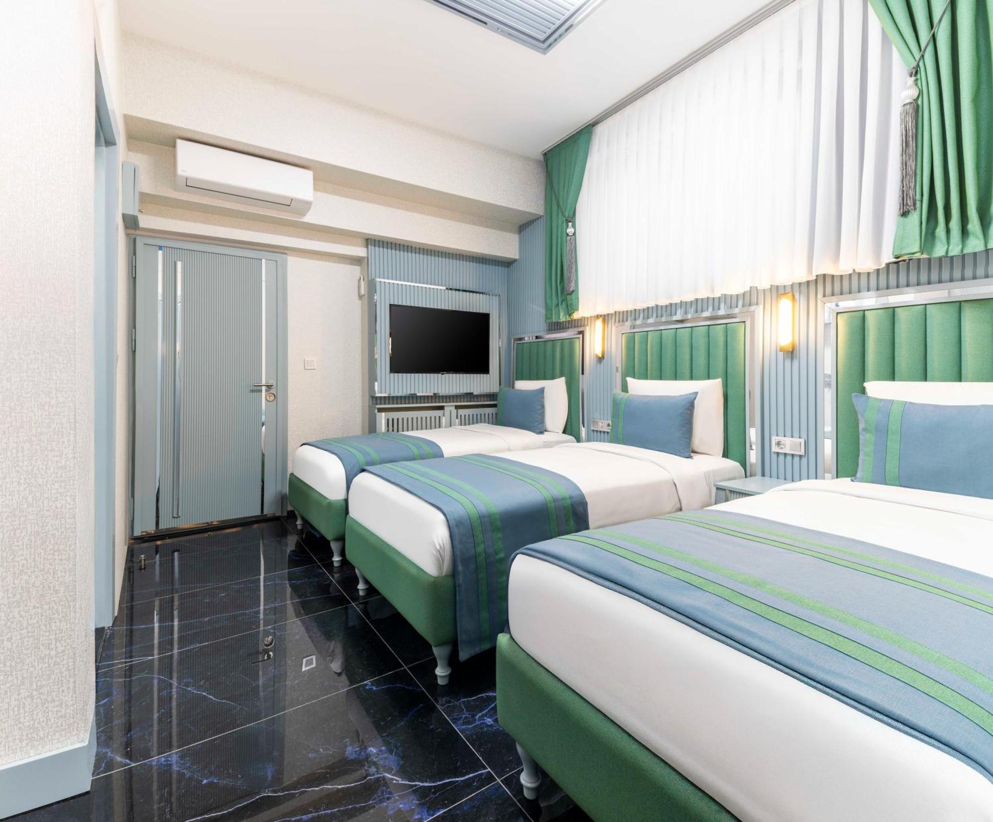 Santa Rio Gold Taxim Hotel อิสตันบูล ภายนอก รูปภาพ