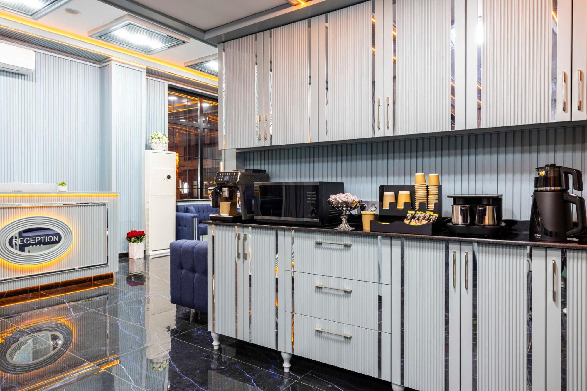 Santa Rio Gold Taxim Hotel อิสตันบูล ภายนอก รูปภาพ