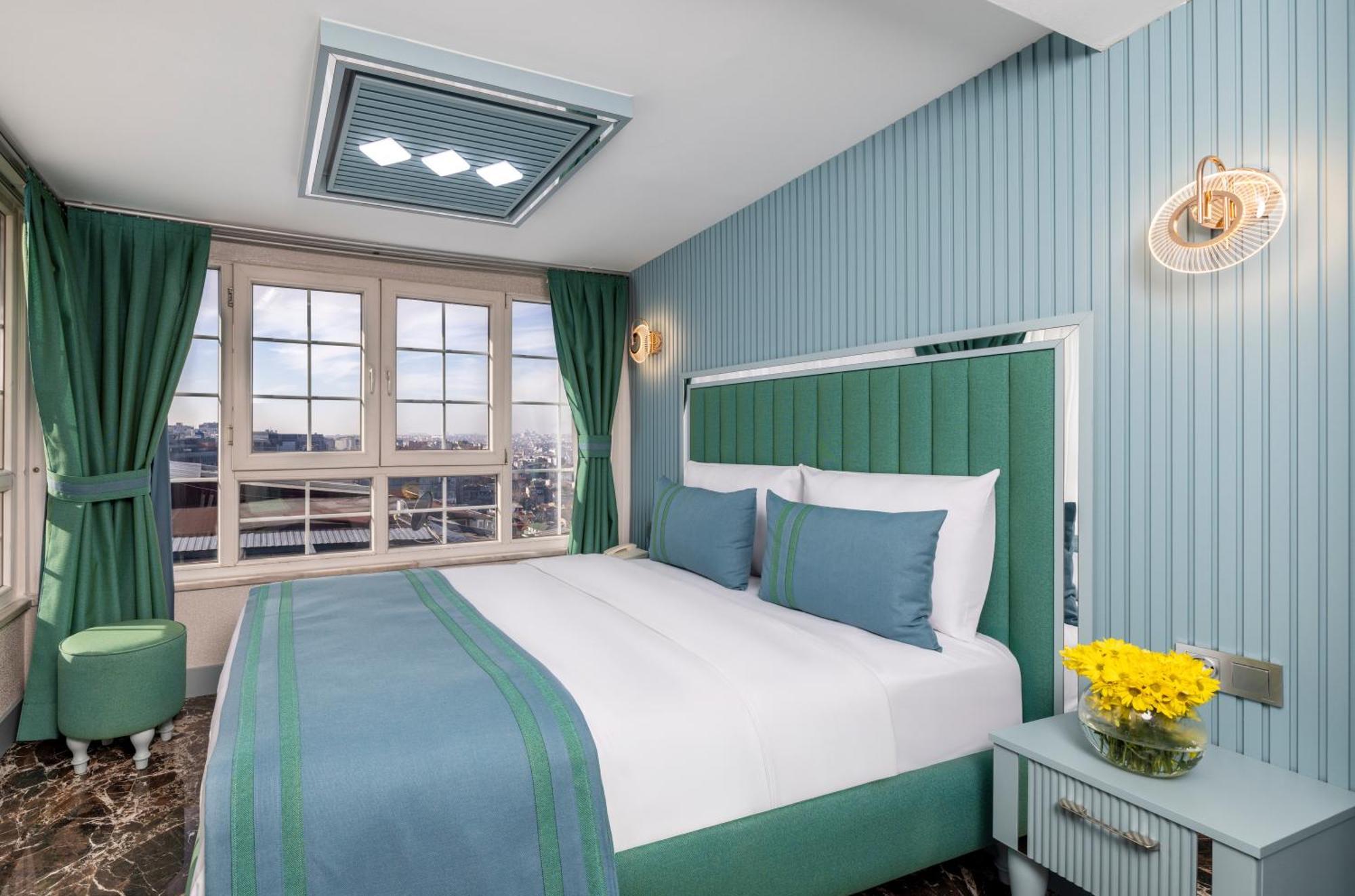 Santa Rio Gold Taxim Hotel อิสตันบูล ภายนอก รูปภาพ